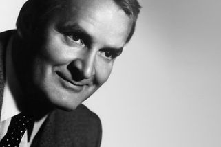 Přežil pád letadla i infarkt ve 40. Role majora Zemana ho ale zničila - Médium.cz